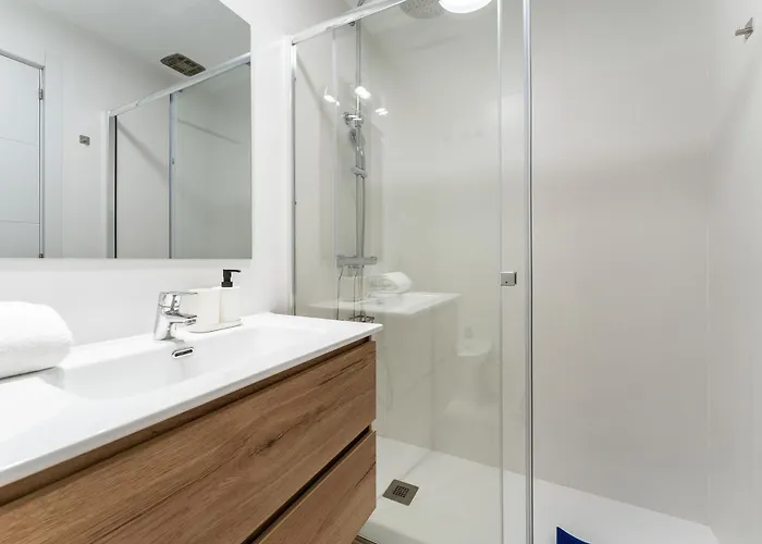 شقة 1 Bedroom 85 Mts To *